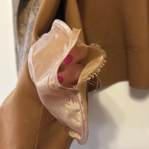 Philosophy Brown Leather Jacket with Textured Finish - Picture 6 of 8